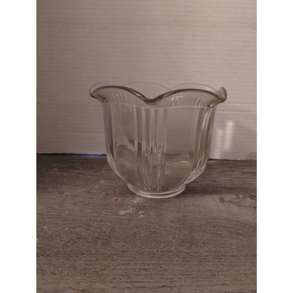 Tulip Clear Glass Vase Bowl 5" x 6 1/2"